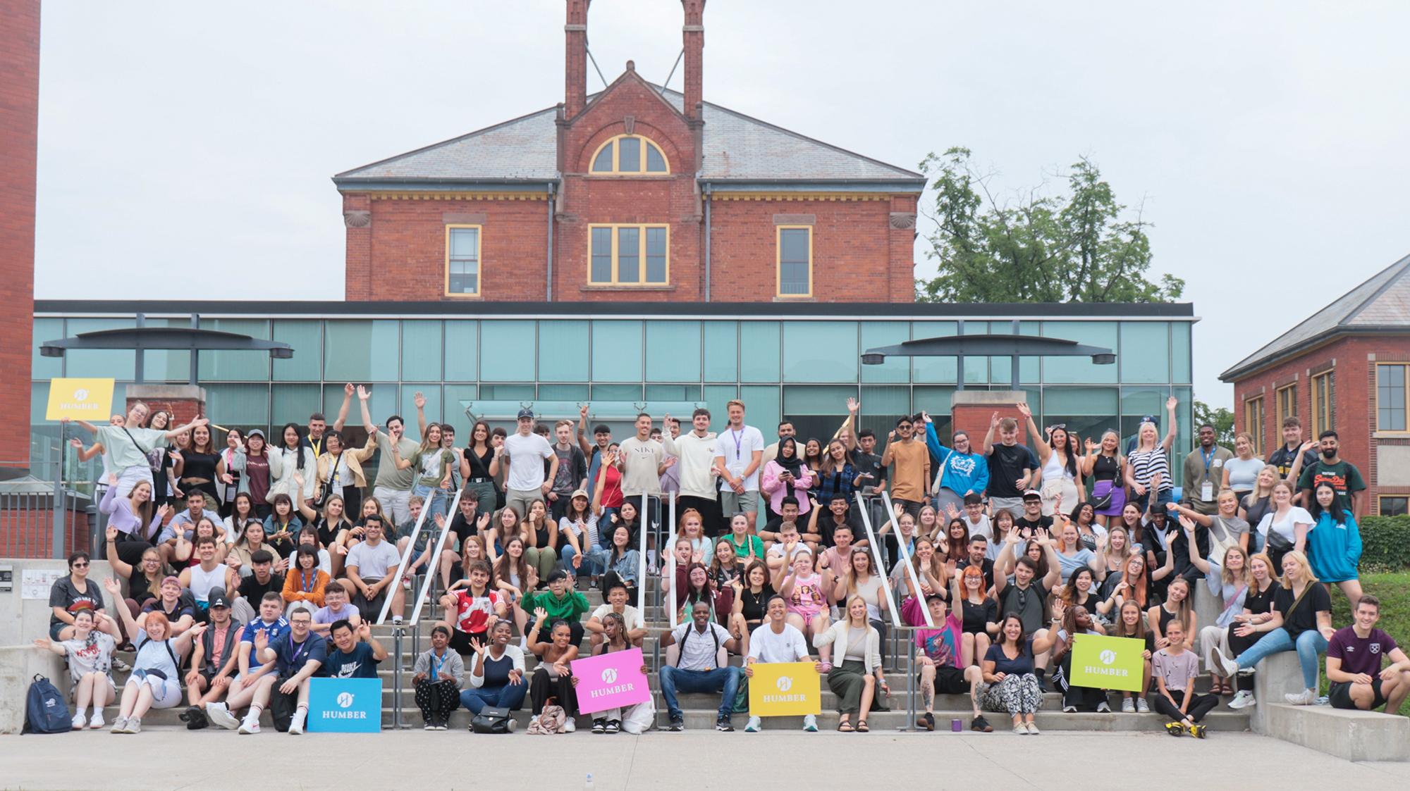 Curso De Verão Em College Canadense